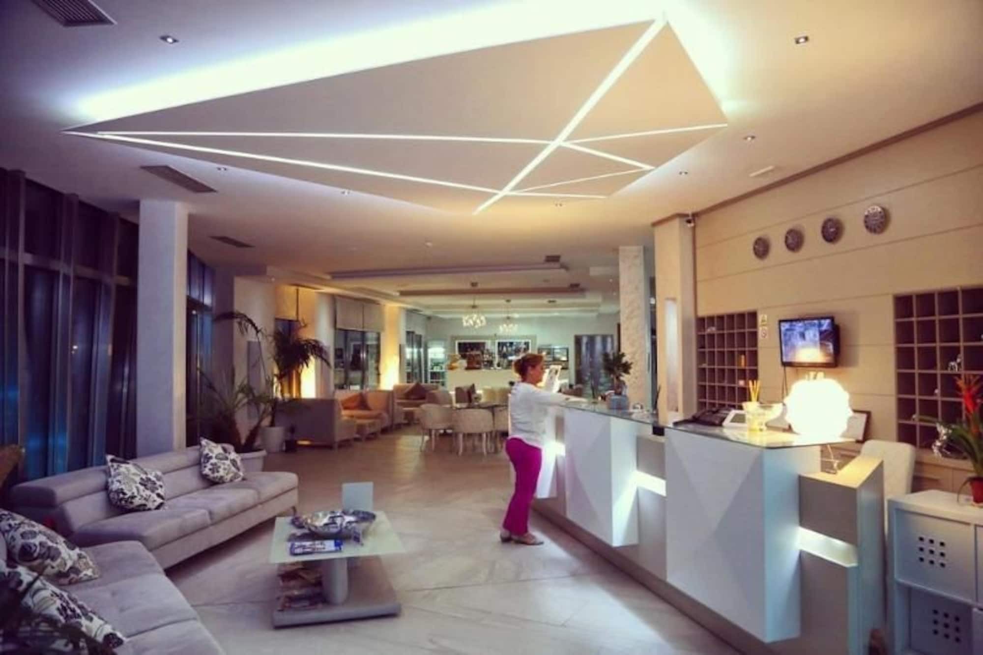 Splendor Hotel Dhërmi