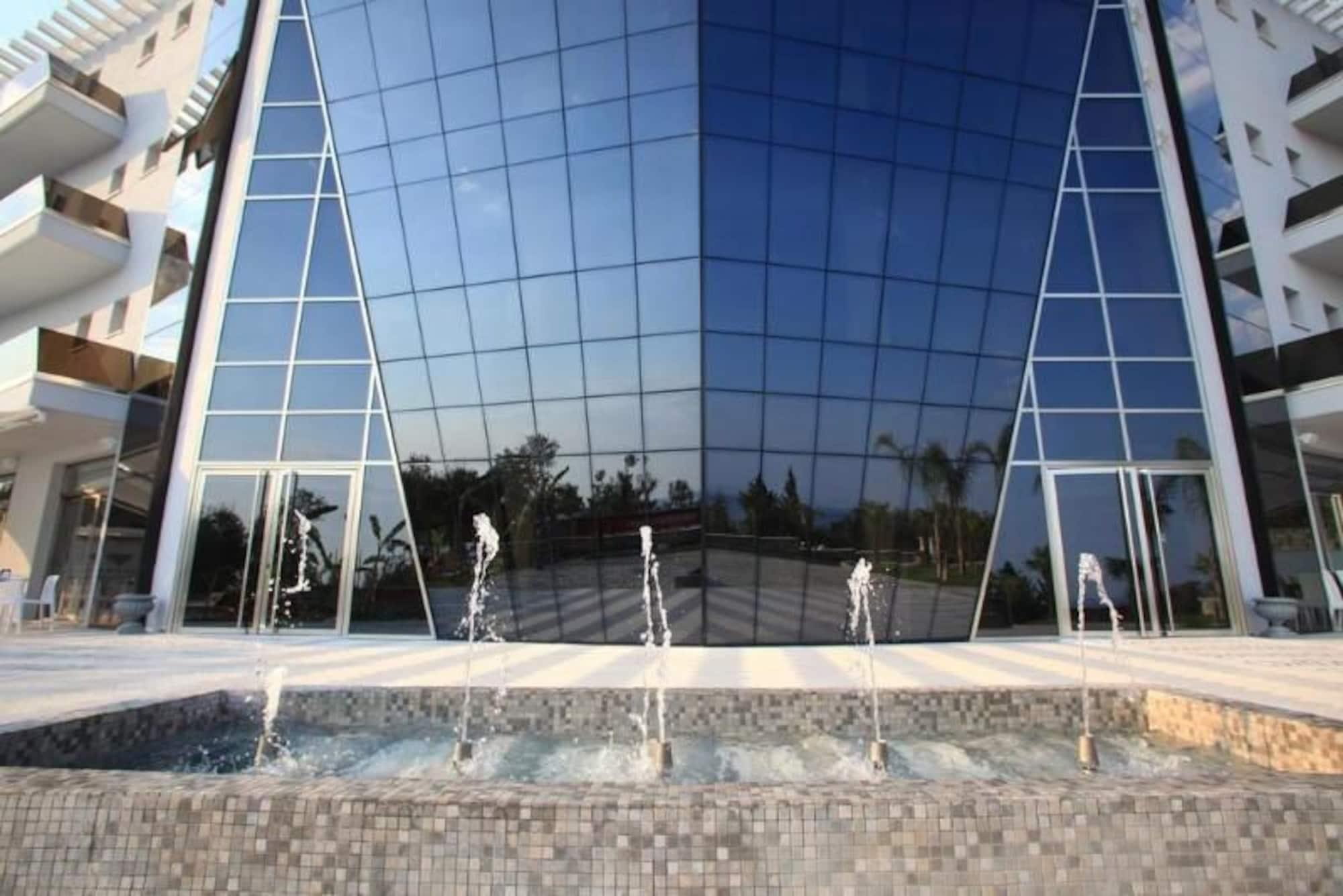Splendor Hotel 4*